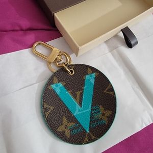 COPY - Louis Vuitton Monogram Illustre V Bag Charm Key Ring Turquoise